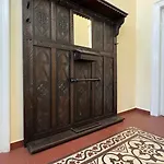 Aristocrat Near Cismigiu Garden * 布加勒斯特