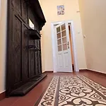 公寓 Aristocrat Near Cismigiu Garden *